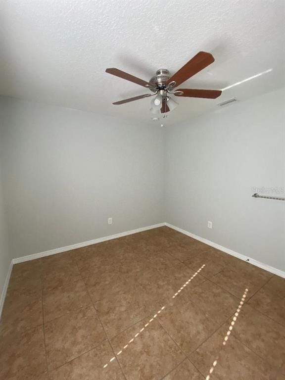 Building Photo - 37150 Highland Bluff Cir