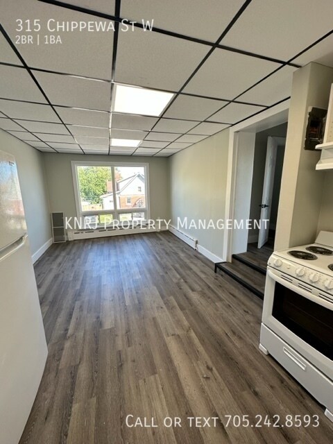 Photo du bâtiment - Two Bedroom plus small office Apartment