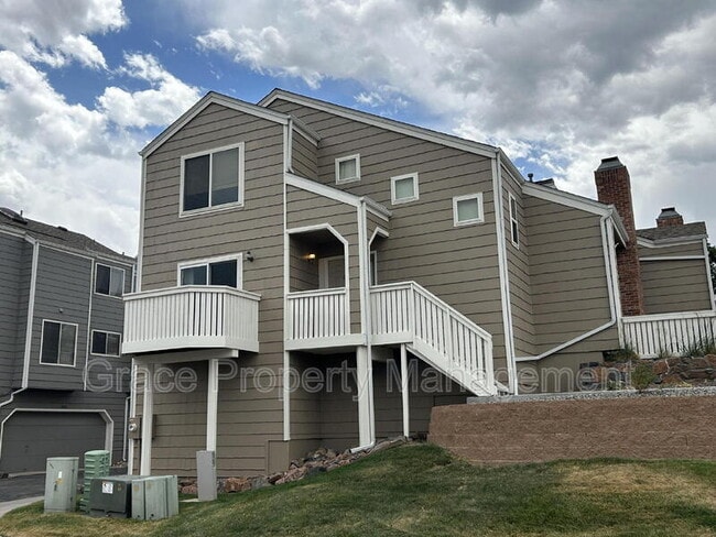 Building Photo - 9024 Bear Mountain Dr