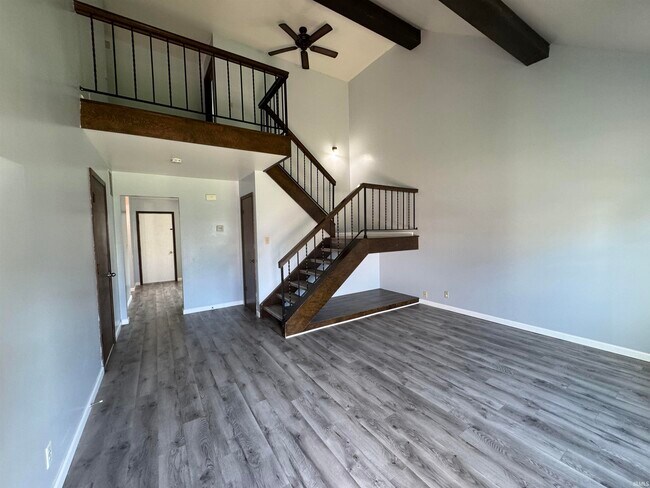 Foto del edificio - 4208 Spring Valley Rd