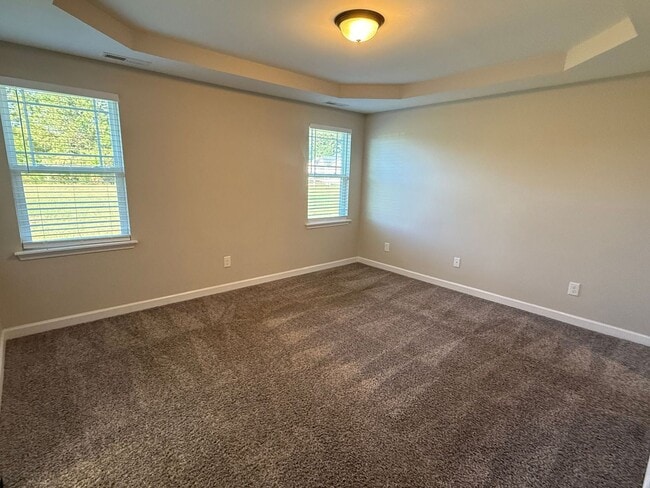 Building Photo - Beautiful 3 bedroom, 2 bath house