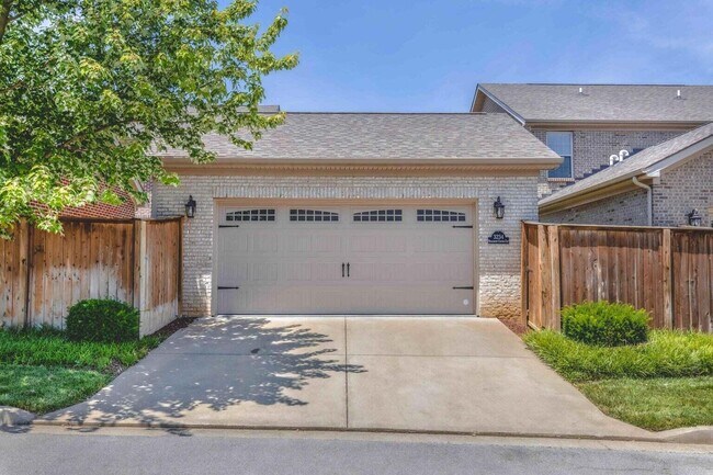 Building Photo - 3234 Beaumont Centre Cir