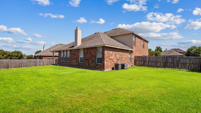 Photo - 1739 Summerwood Ln House