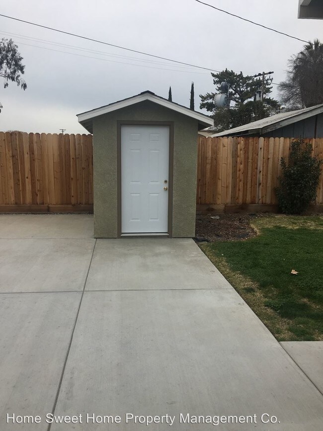 Building Photo - 2 br, 2 bath House - 255 J Street