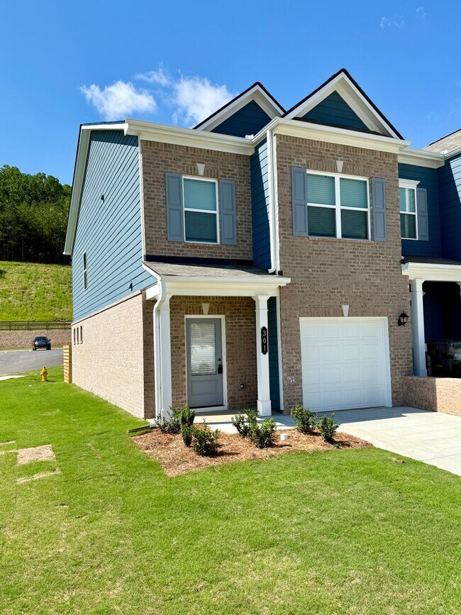 Foto del edificio - New Corner Unit Townhome in Cartersville