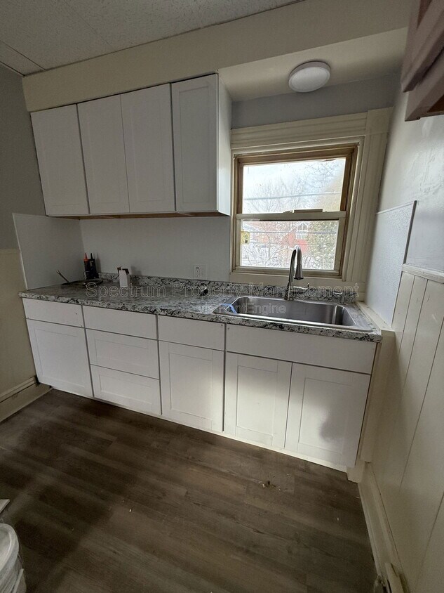 Foto principal - 16 Belmont Ave