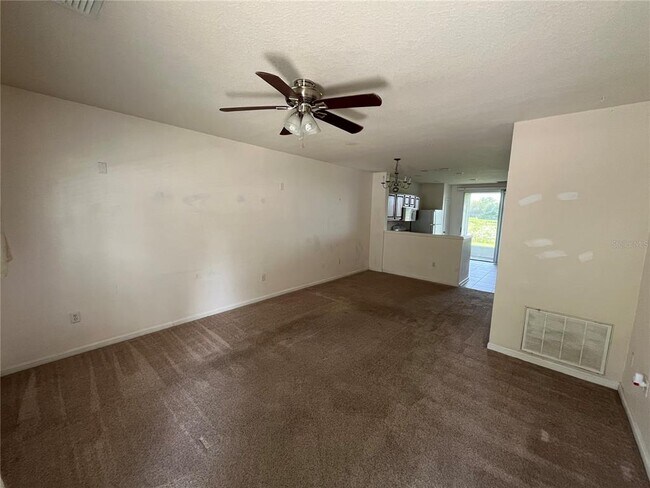 Building Photo - 4518 Kennewick Pl