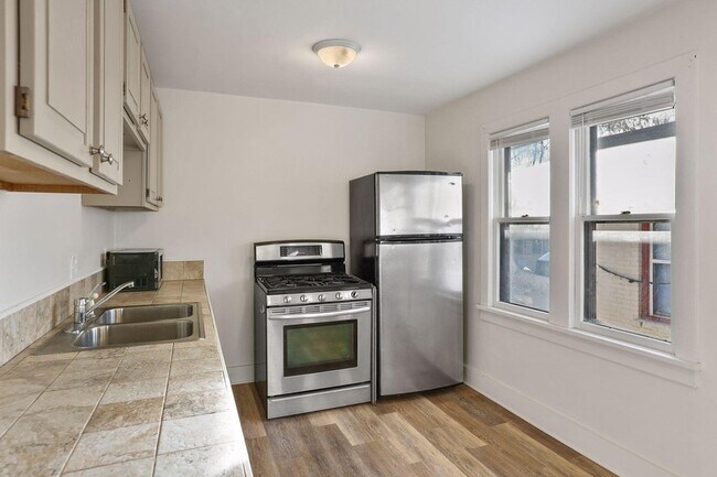 Foto del edificio - 2617 2nd Ave S