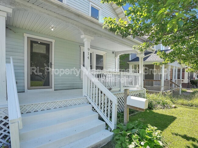 Foto del edificio - 914 Lockbourne Rd