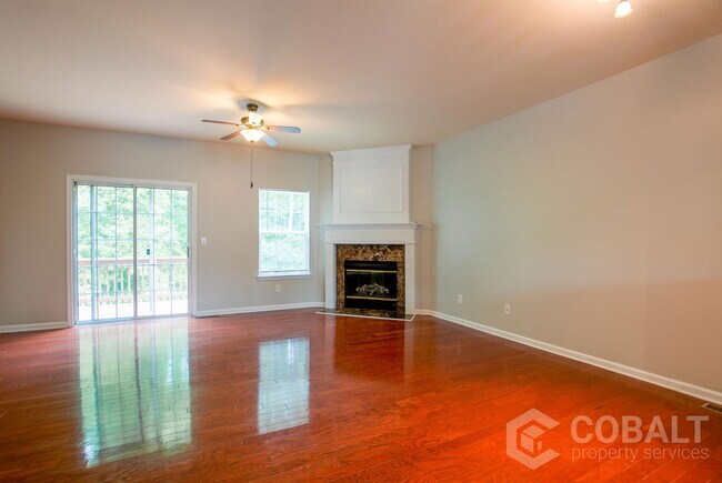 Foto del edificio - 6865 Slate Stone Way SE