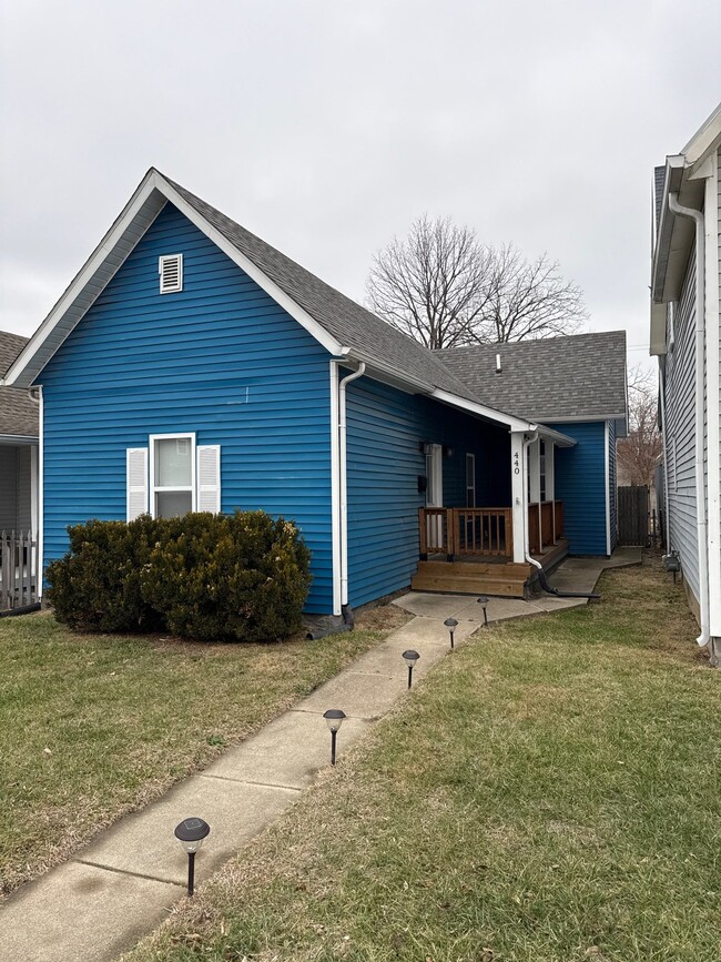 Foto del edificio - 440 Terrace Ave