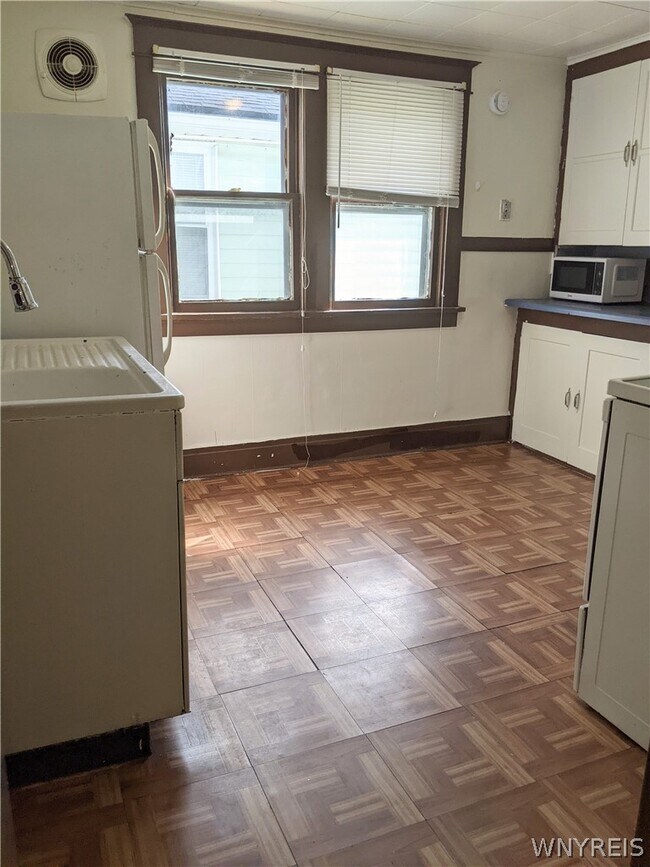 Foto del edificio - 4036 Bailey Ave