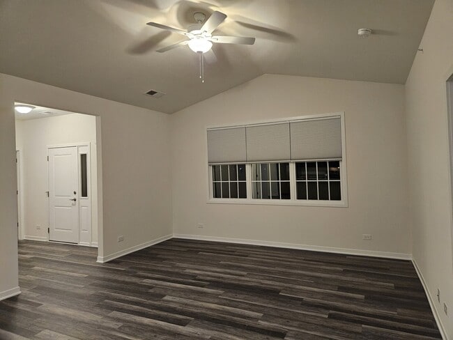 Building Photo - 31 Apollo Ct