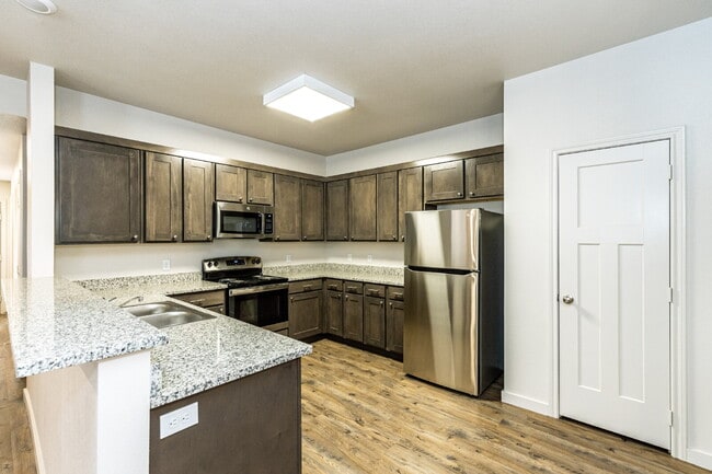 Building Photo - Luxurious Duplex in Southwest Corridor of ...
