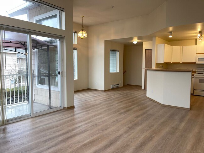 Foto del edificio - CLICK "REQUEST A TOUR" NOW!