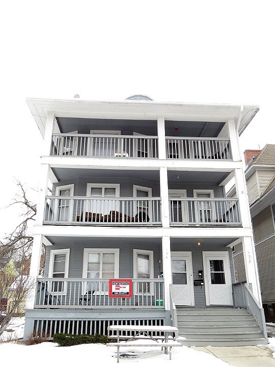 138 N Breese Ter Unit 2, Madison, WI 53726 Apartments in Madison, WI