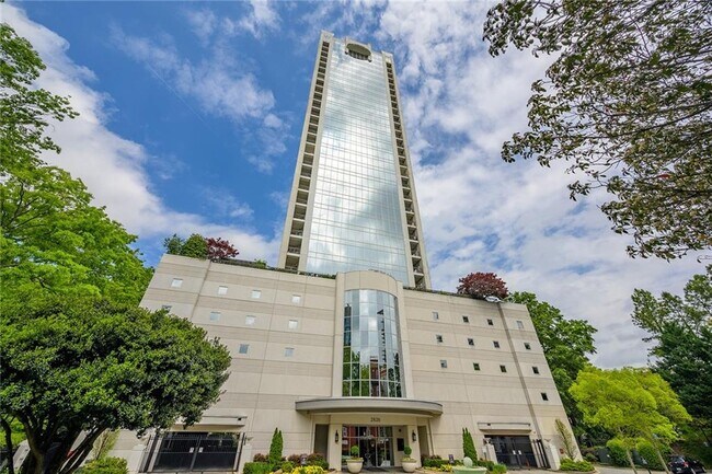 Building Photo - 2828 Peachtree St NW