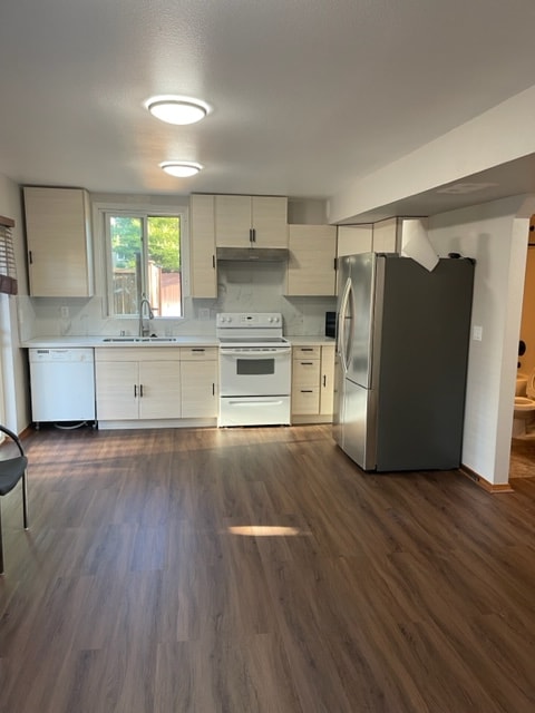 Primary Photo - 18339 71st Ave E