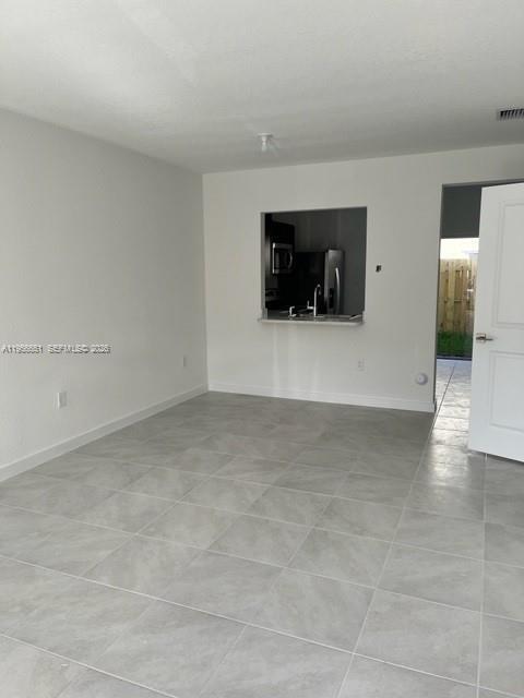 Foto del edificio - 492 NE 5th St