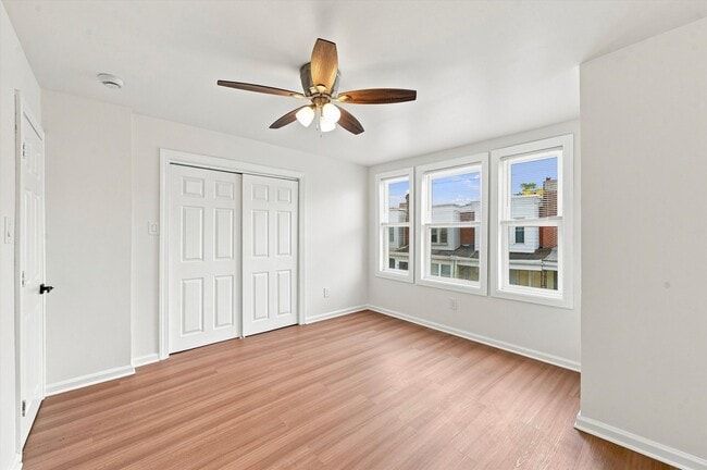 Building Photo - 6711 Linmore Ave