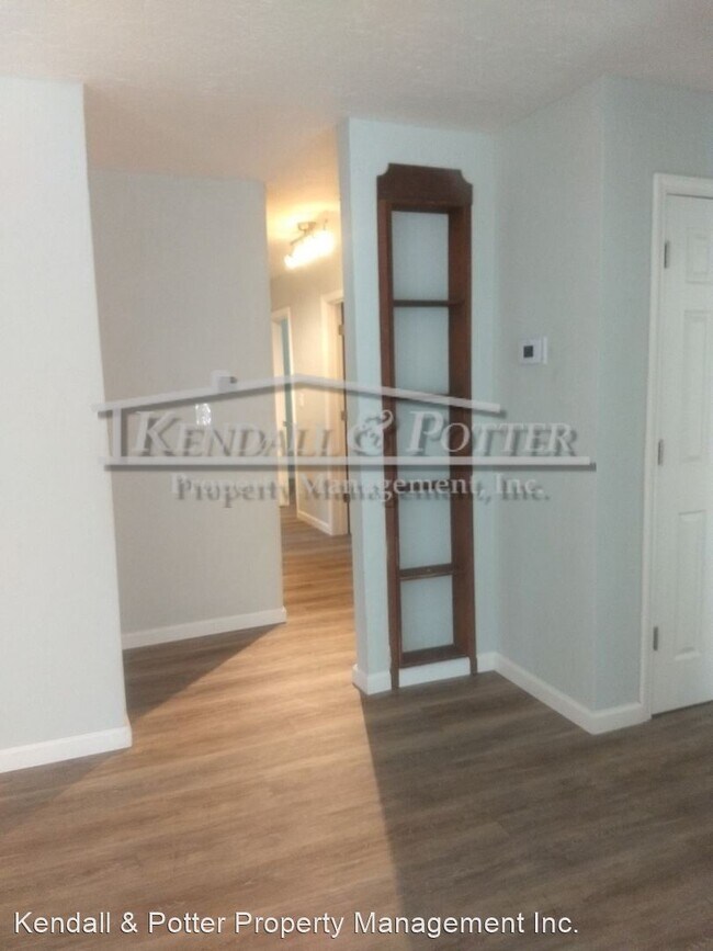 Building Photo - 3 br, 1 bath House - 24895 Skyland Rd.