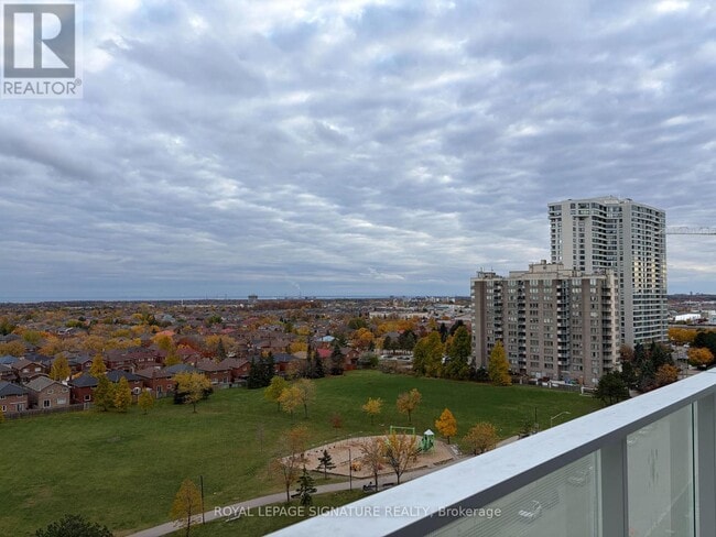 Photo du bâtiment - 3883 Quartz Rd