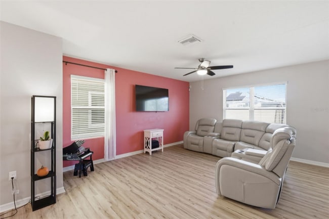 Building Photo - 16849 Trite Bend St