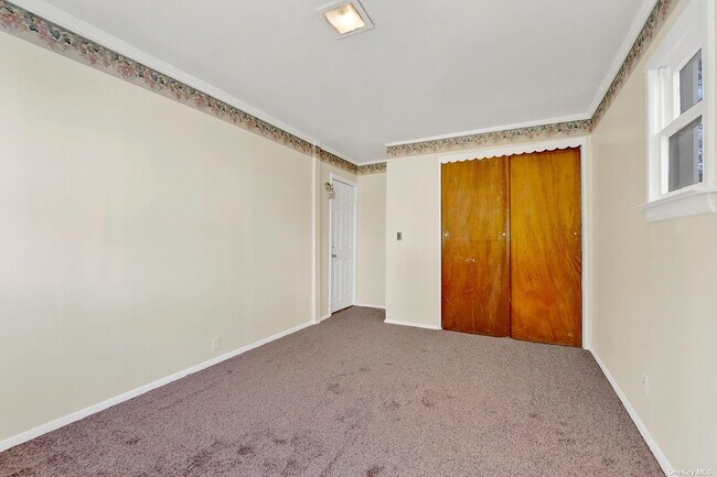 Foto del edificio - 85-19 164th St