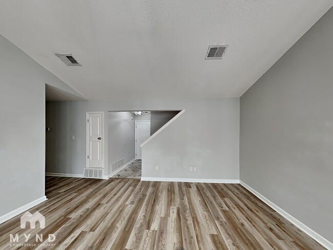 Building Photo - 2706 Dry Well Cove