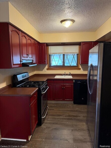 Foto del edificio - 28973 Annapolis Ave