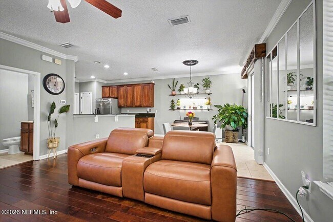 Foto del edificio - 2327 Caney Oaks Dr