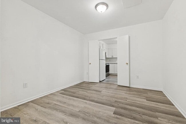 Building Photo - 10271 Braddock Rd