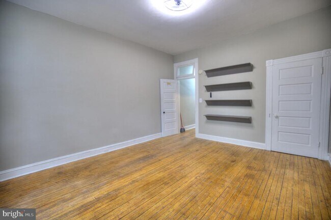 Foto del edificio - 3422 Chestnut Ave
