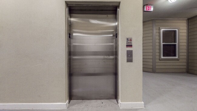 Building Photo - Most utilities included in rent! Top floor...