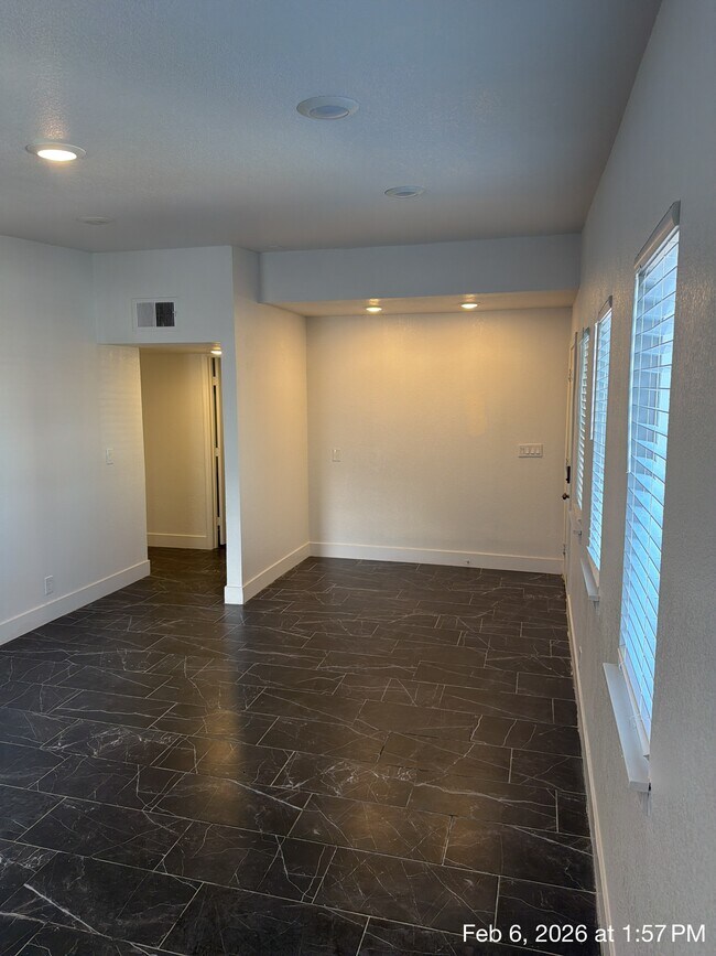 Foto del edificio - 2812 Richfield Blvd