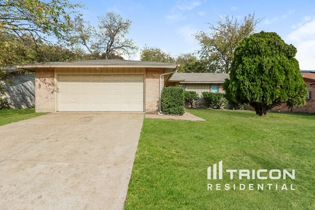Building Photo - 717 Marlow Pl