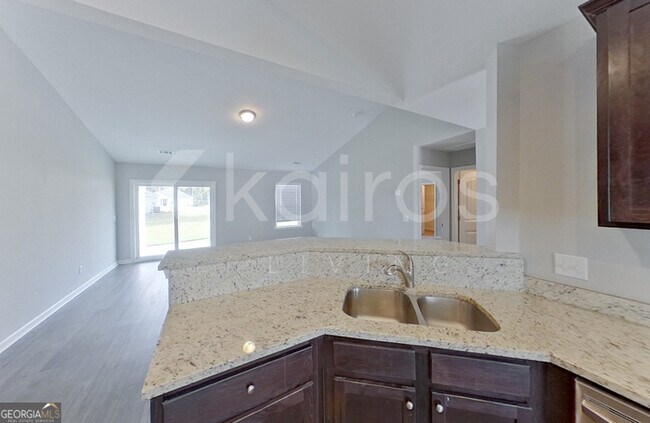 Building Photo - 104 Ebenezer Blf Wy