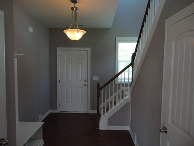 Building Photo - 108 Occidental Dr