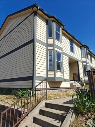 Building Photo - 3130 W 38th Ave