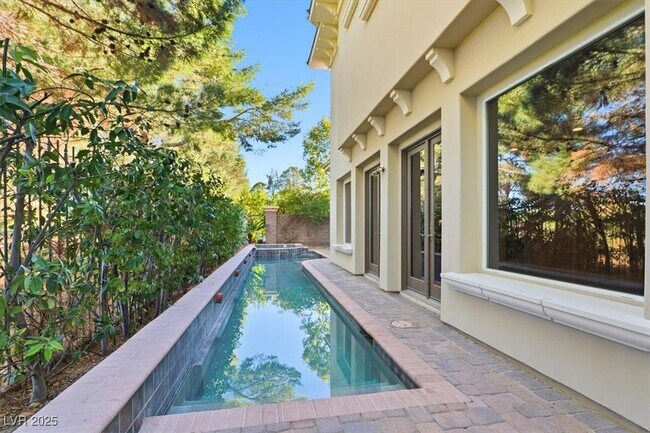 Foto del edificio - 12056 Royal Dolnoch Ct