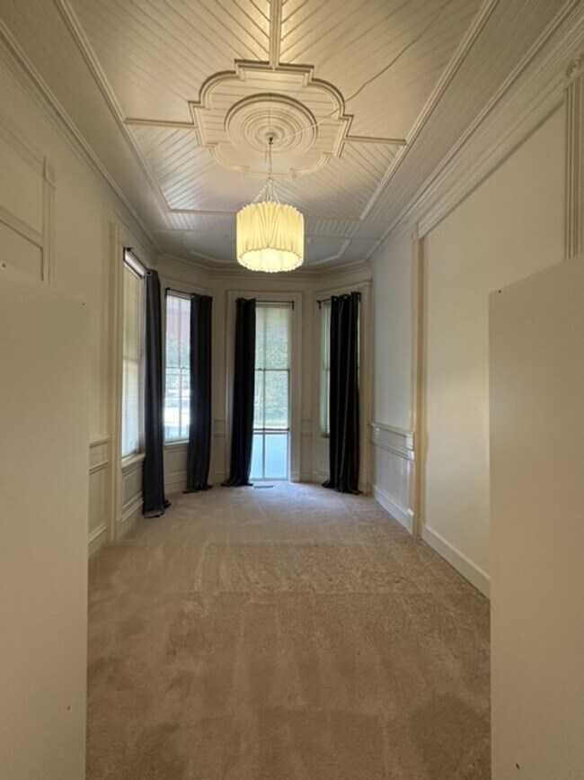 Foto del edificio - 2250 Kingsway