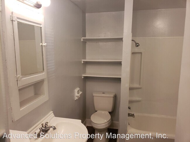 Foto del edificio - 1576 Chestnut St