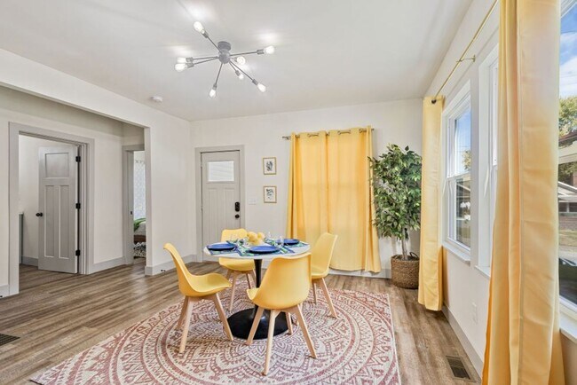 Foto del edificio - Beautiful renovated home!