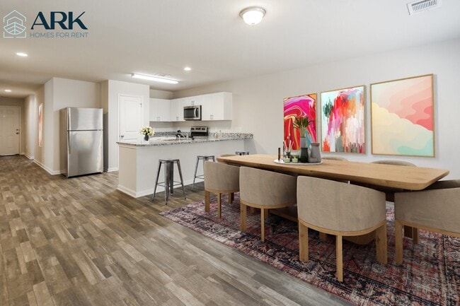 Foto del edificio - 14218 Green Wing Cir