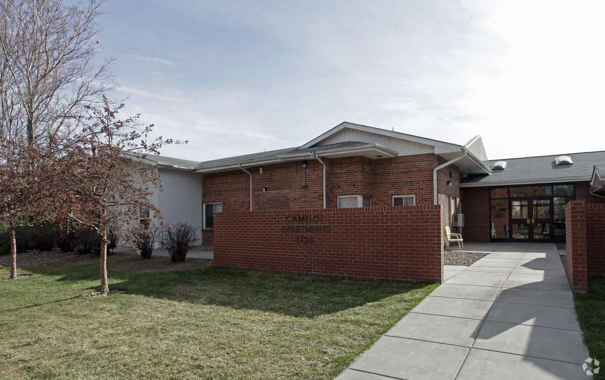 Camelot Apartments Greeley