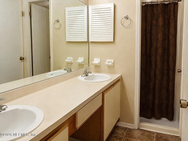Foto del edificio - 4108 Hanging Moss Ct