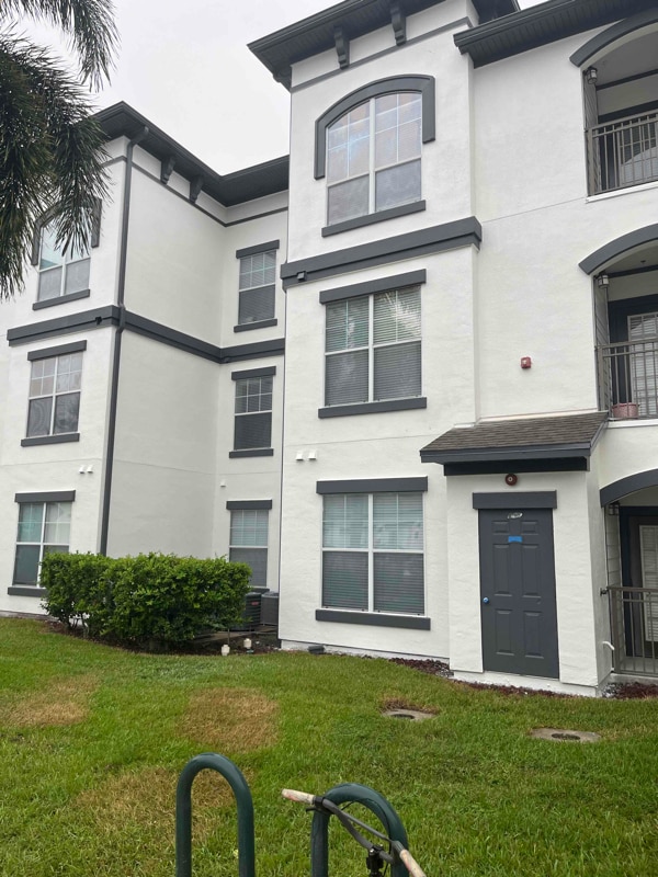 Photo - 8335 Narcoossee Rd (Orlando, FL) House