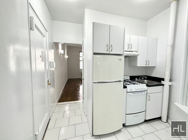 Foto del edificio - E 89 St Avail. NOW - Close by 4/5/6/Q, Who...