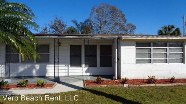 Building Photo - 2 br, 2 bath House - 1550 5th Ct