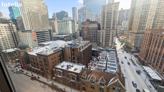 Foto del edificio - 10 E Ontario St